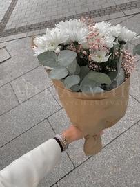 Bouquet blo͞om.