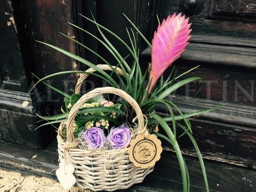 Vintage flower basket