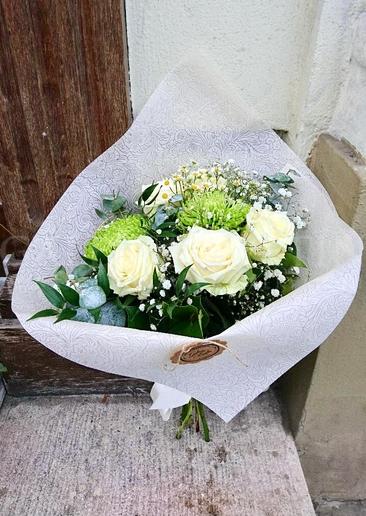 Bouquet White Dream of Roses